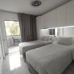 Vivienda Agaete Parque * Playa del Inglés