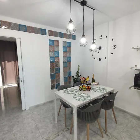 公寓 Vivienda Agaete Parque 普拉亚戴尔雷安格莱斯