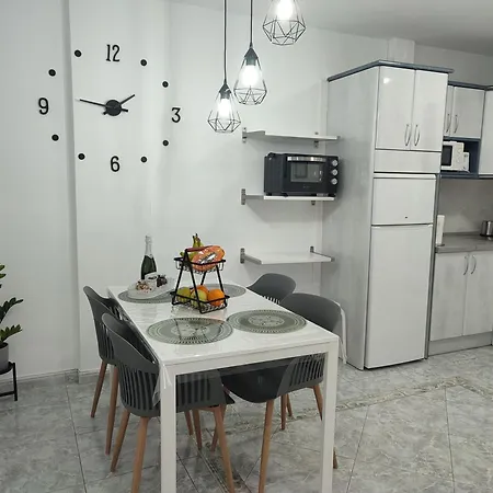 Vivienda Agaete Parque Lägenhet