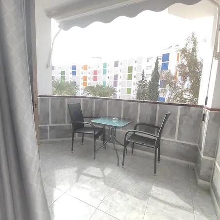 Vivienda Agaete Parque * Playa del Inglés