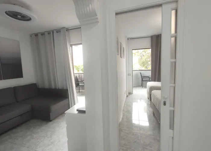 Vivienda Agaete Parque アパート プラヤ・デル・イングレス