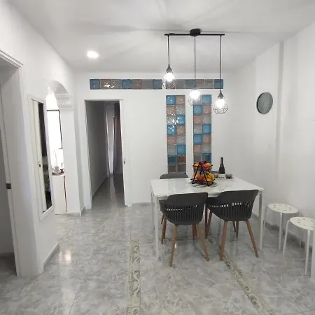 Vivienda Agaete Parque Апартаменты Плайя-дель-Инглес